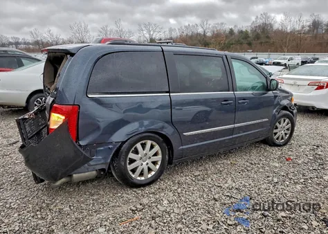 2014 Chrysler Town & Country Touring z USA, uszkodzony, nr VIN 2C4RC1BG3ER139146